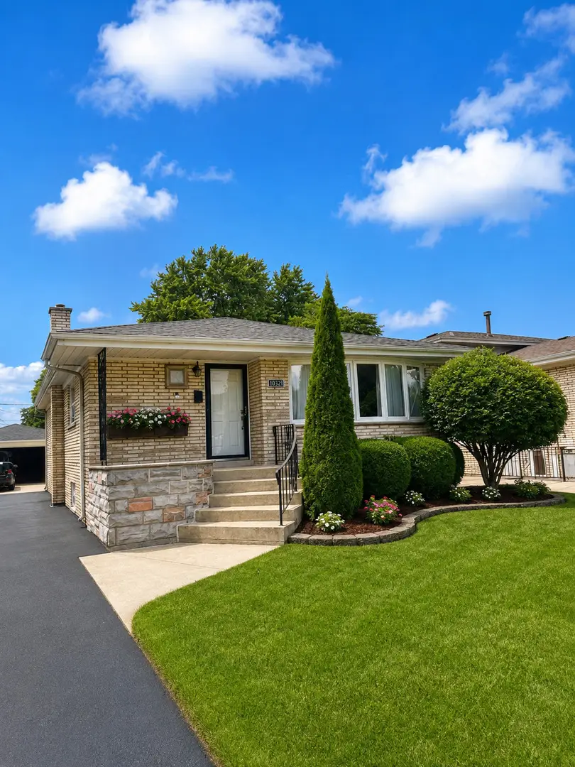10828 S Kilbourn Avenue, Oak Lawn, IL 60453 - #2