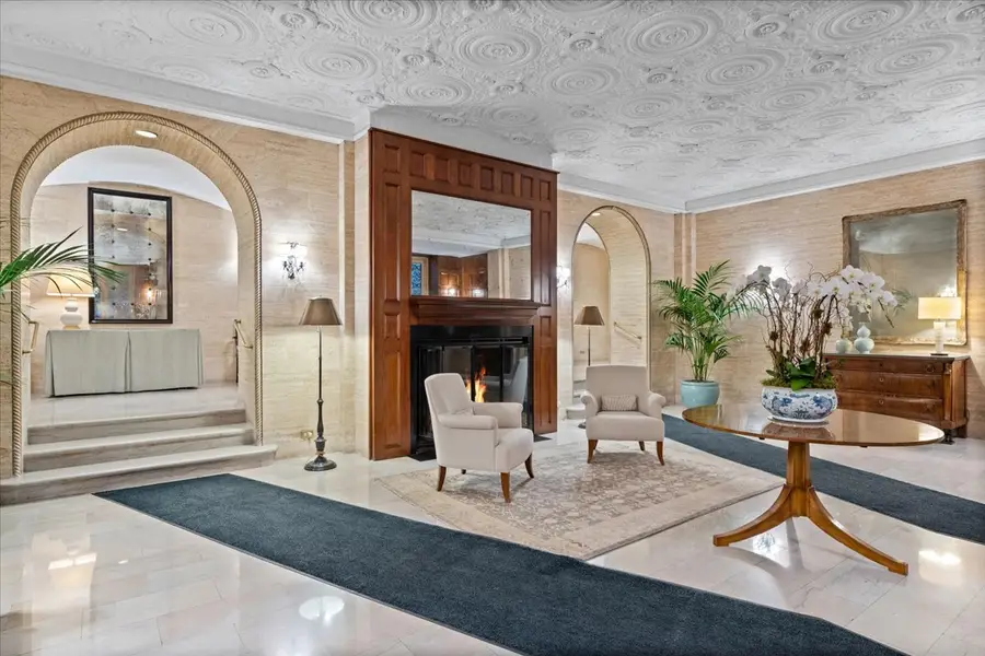 1320 N State Parkway #1A, Chicago, IL 60610 - #2
