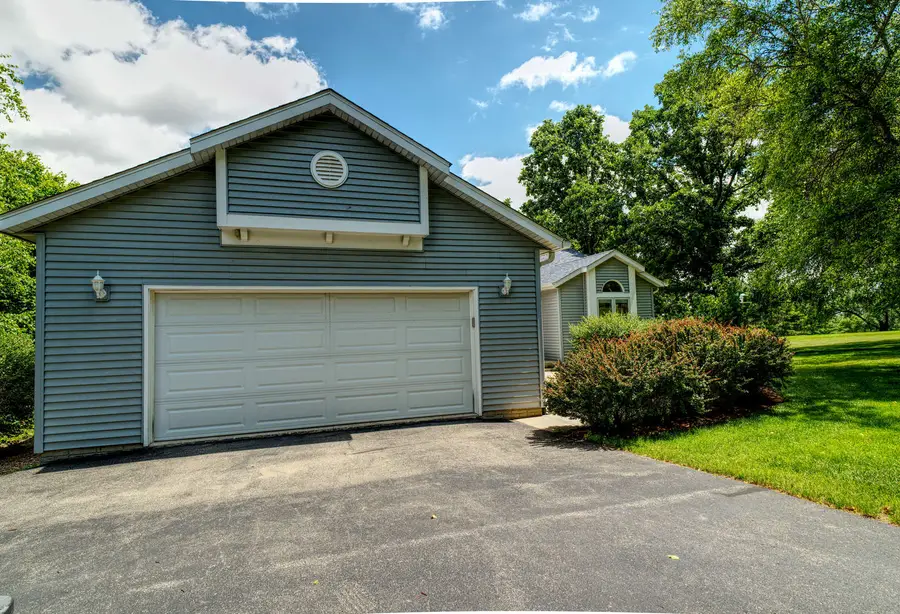 26-48 Norwood Drive, Lanark, IL 61046 - #2