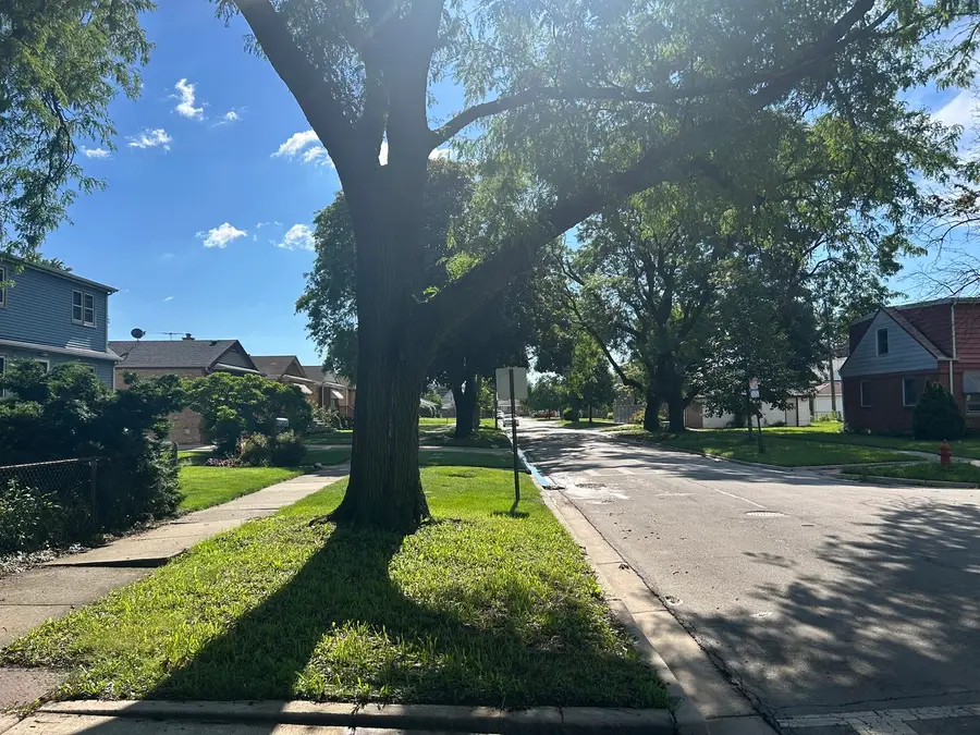 8326 45th Place, Lyons, IL 60534 - #3
