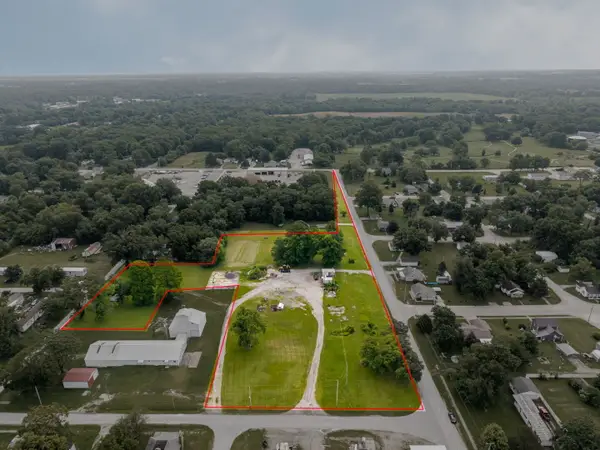 Lot 1 S Washington Street, Salem, IL 62881
