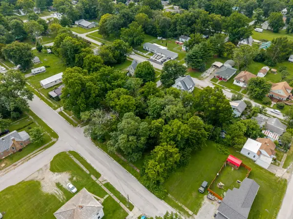 307 E Church Street, Salem, IL 62881