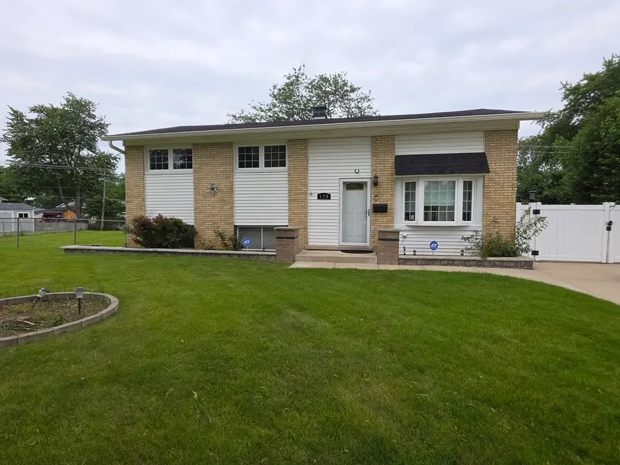 170 E Altgeld Avenue, Glendale Heights, IL 60139 - #2