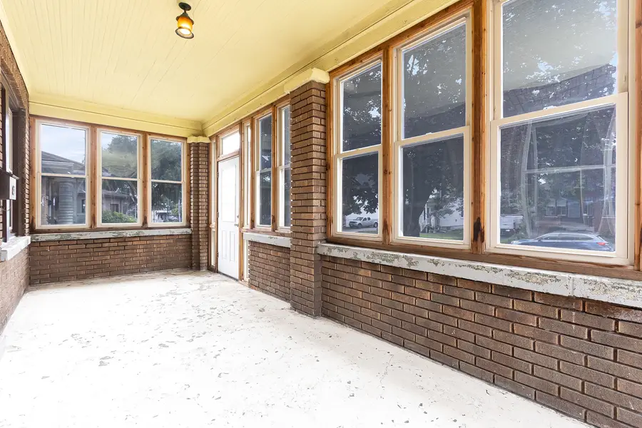 9419 S 54th Avenue, Oak Lawn, IL 60453 - #2