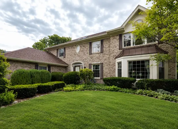 2311 Crabtree Lane, Algonquin, IL 60102