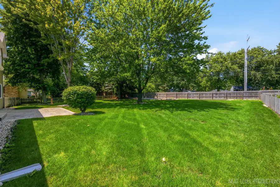 1089 Winnebago Trail, Batavia, IL 60510 - #3