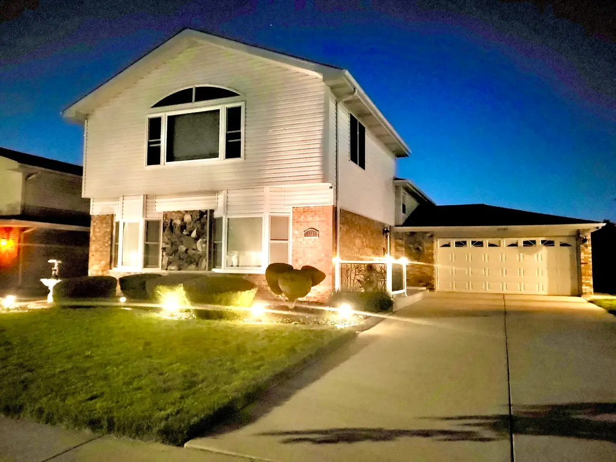 16967 82nd Avenue, Tinley Park, IL 60477 - #1