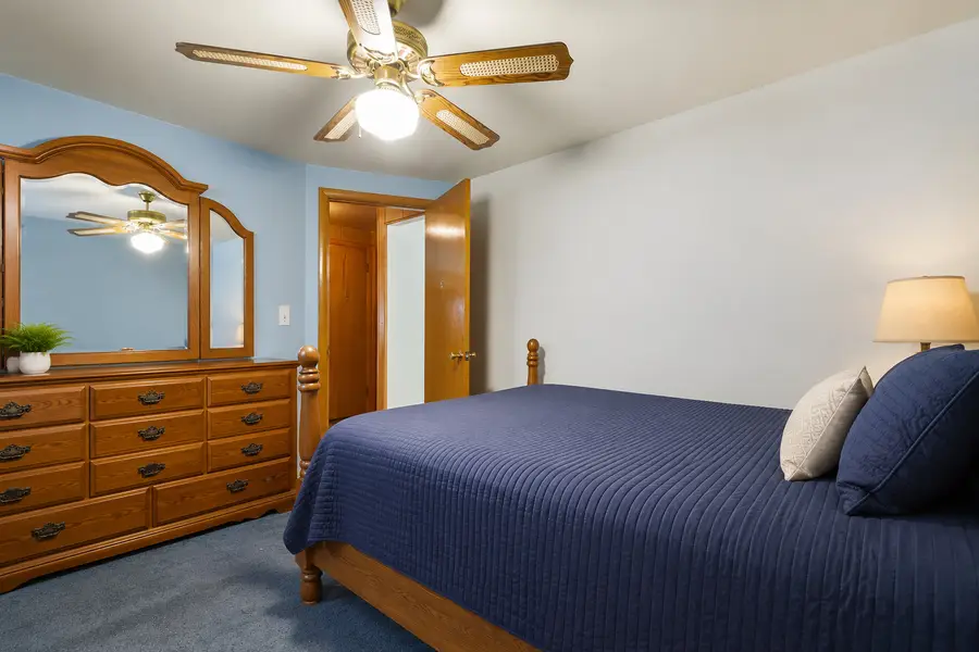 12347 S Elizabeth Street, Calumet Park, IL 60827 - #2