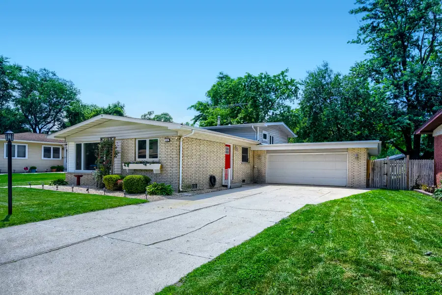 510 N Park Drive, Glenwood, IL 60425 - #3