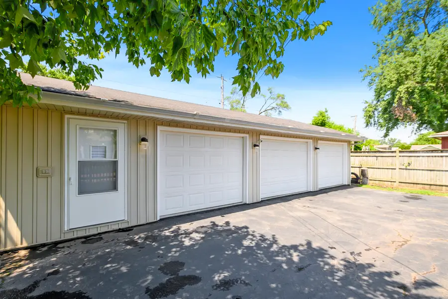 10248 S 80th Court, Palos Hills, IL 60465 - #2
