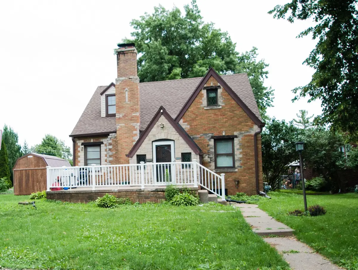 2007 37th Street, Rock Island, IL 61201 - #1