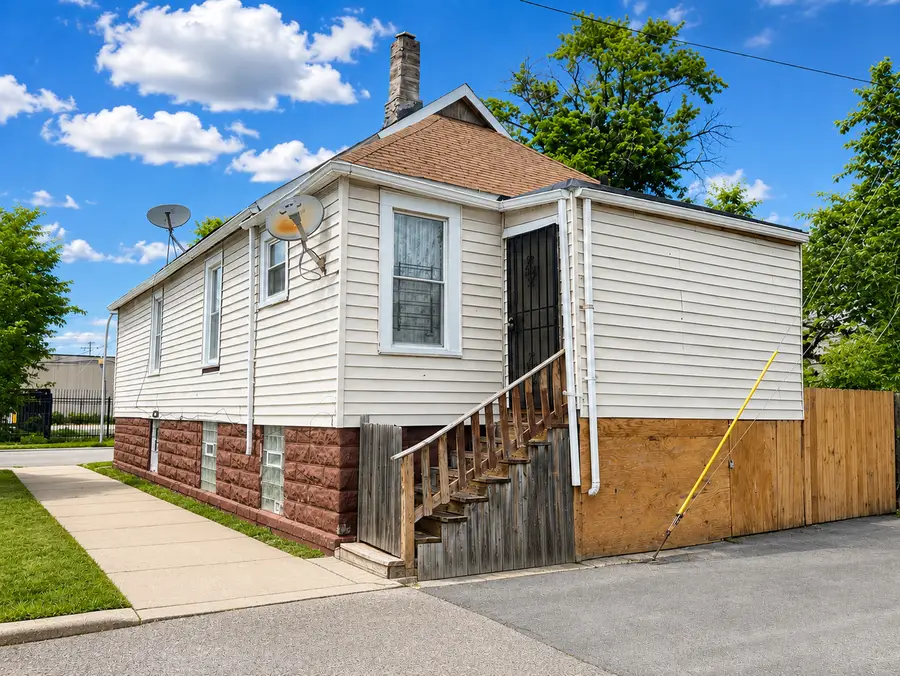 4459 W Carroll Avenue, Chicago, IL 60624 - #3