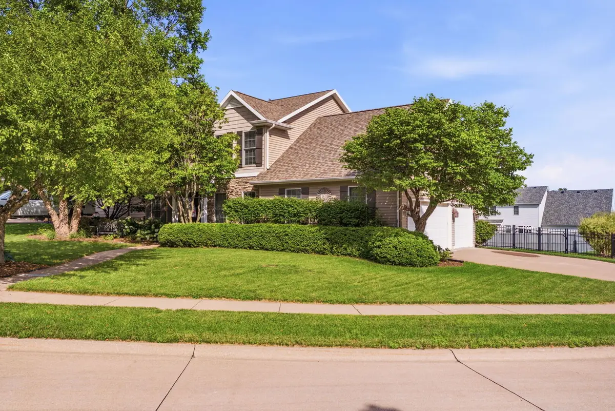 5679 Appleton Road, Bettendorf, IA 52722 - #1