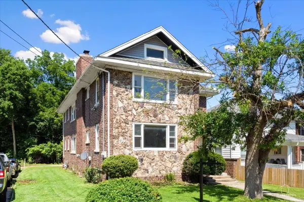 120 Smith Avenue, Rockford, IL 61107