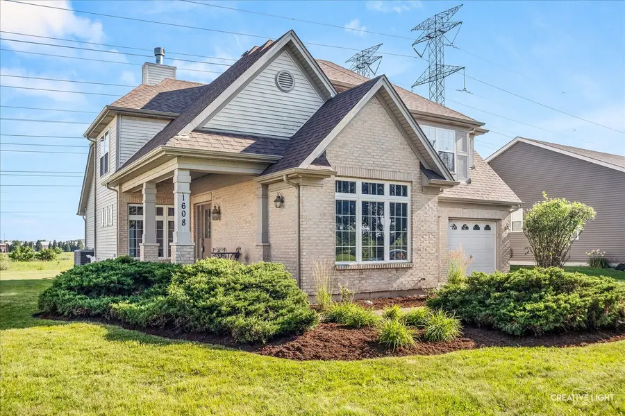 1608 Hearthstone Lane, North Aurora, IL 60542 - #2