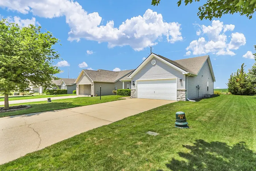 404 Lauterbur Lane, Champaign, IL 61822 - #2