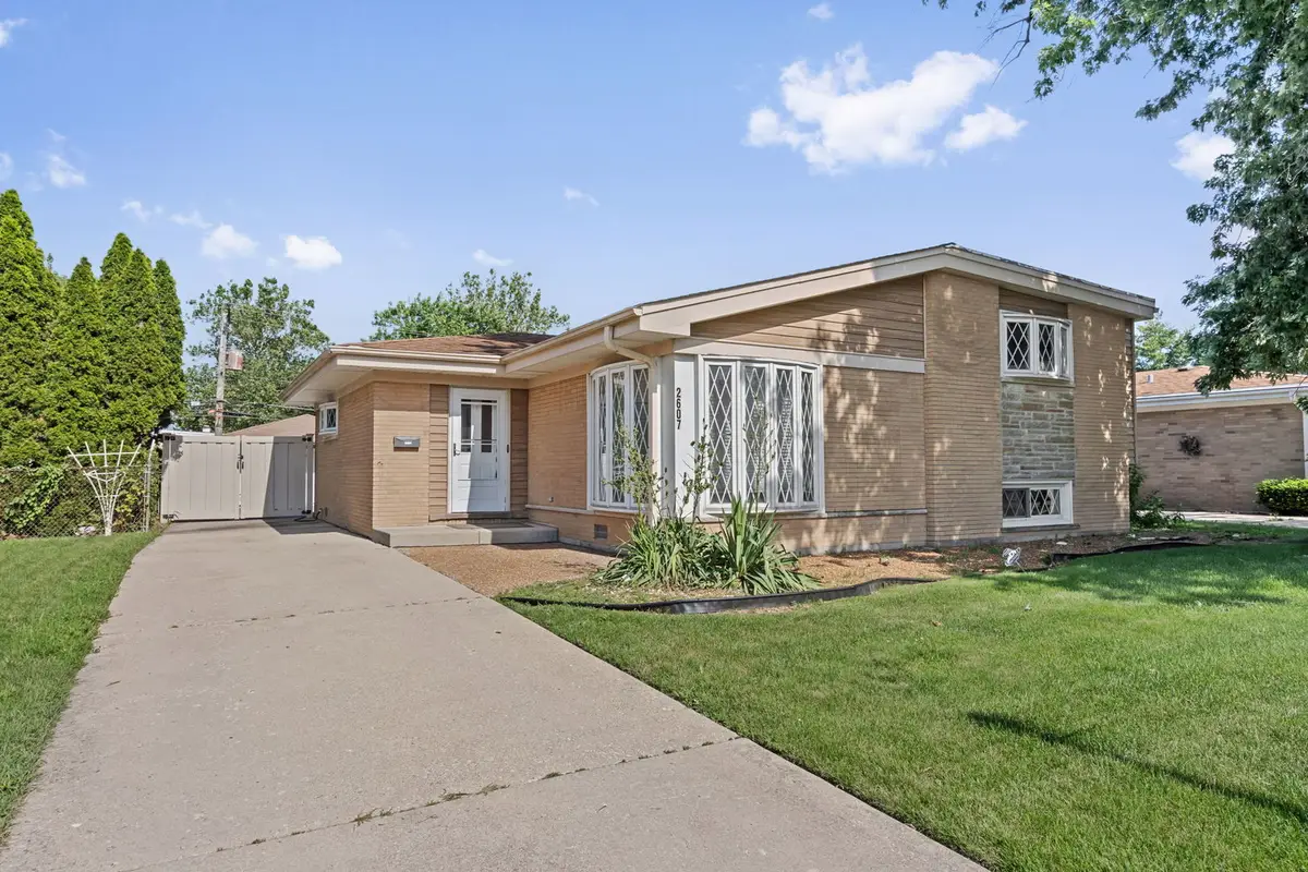 2607 Mayfair Avenue, Westchester, IL 60154 - #1