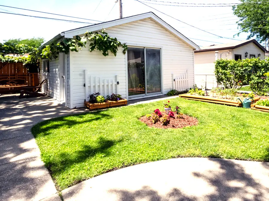 3936 N Oconto Avenue, Chicago, IL 60634 - #2