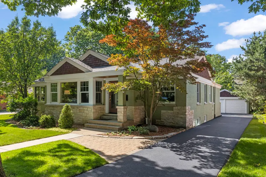 848 Woodland Drive, Glen Ellyn, IL 60137 - #2