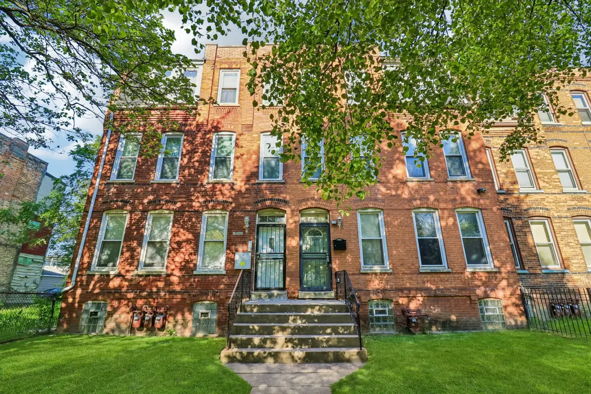 10540 S Maryland Avenue, Chicago, IL 60628 - #1