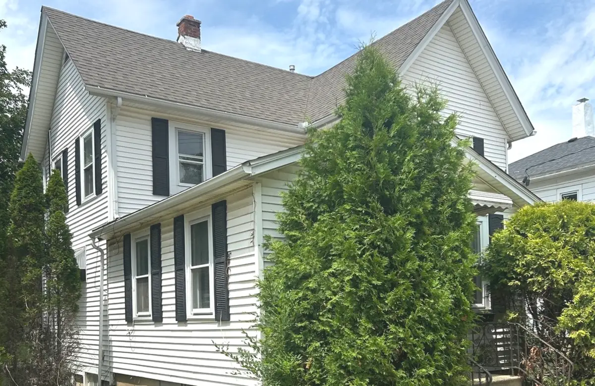 992 Main Street, Antioch, IL 60002 - #1