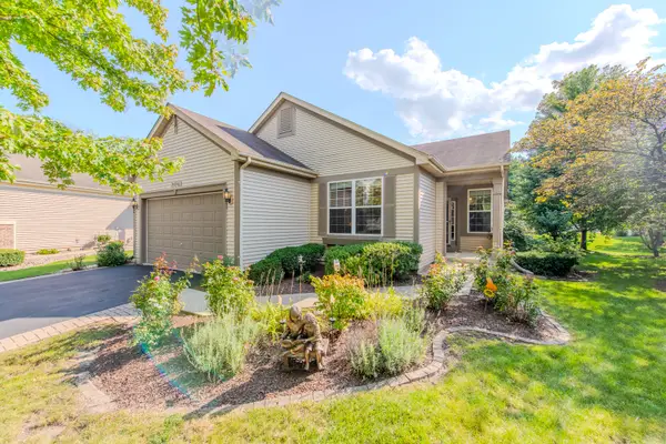 21243 Lily Lake Lane, Crest Hill, IL 60403