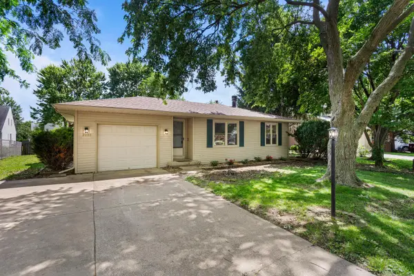 2805 Clayton Boulevard, Champaign, IL 61822
