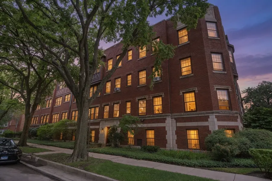 446 Elmwood Avenue #2, Evanston, IL 60202 - #2