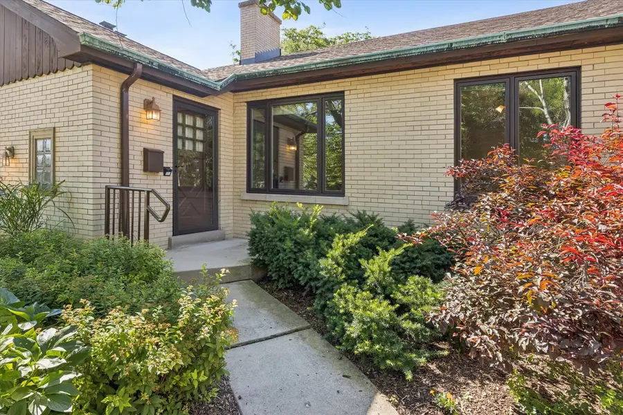 443 Shenstone Road, Riverside, IL 60546 - #2