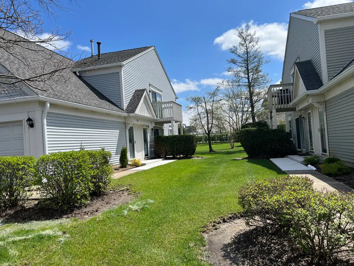 1299 Longacre Lane, Wheeling, IL 60090 - #1