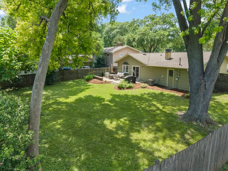 2S603 Gray Avenue, Lombard, IL 60148 - #3