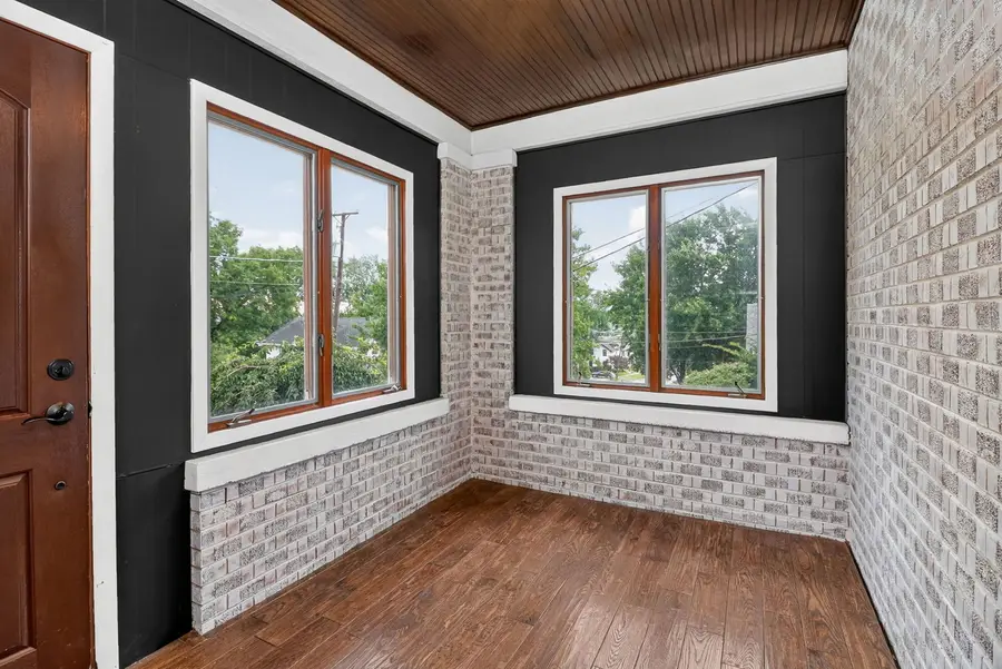 427 Grant Street, Lemont, IL 60439 - #3