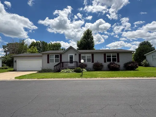 127 Cardinal Lane, Sandwich, IL 60548