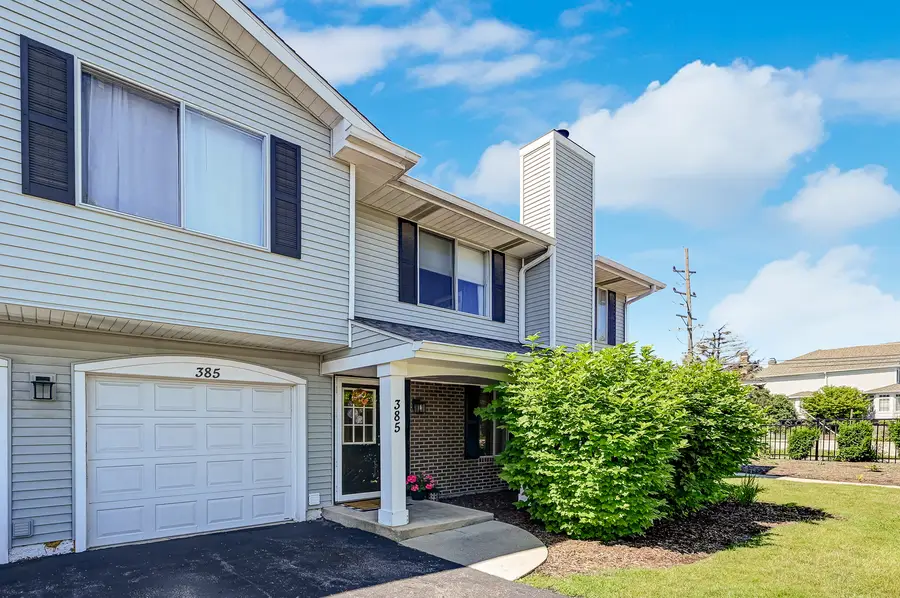 385 Coventry Court #385, Clarendon Hills, IL 60514 - #2