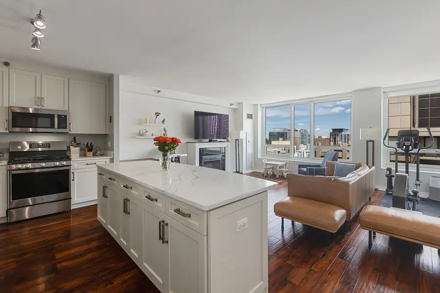 33 W Ontario Street #30H, Chicago, IL 60654 - #3