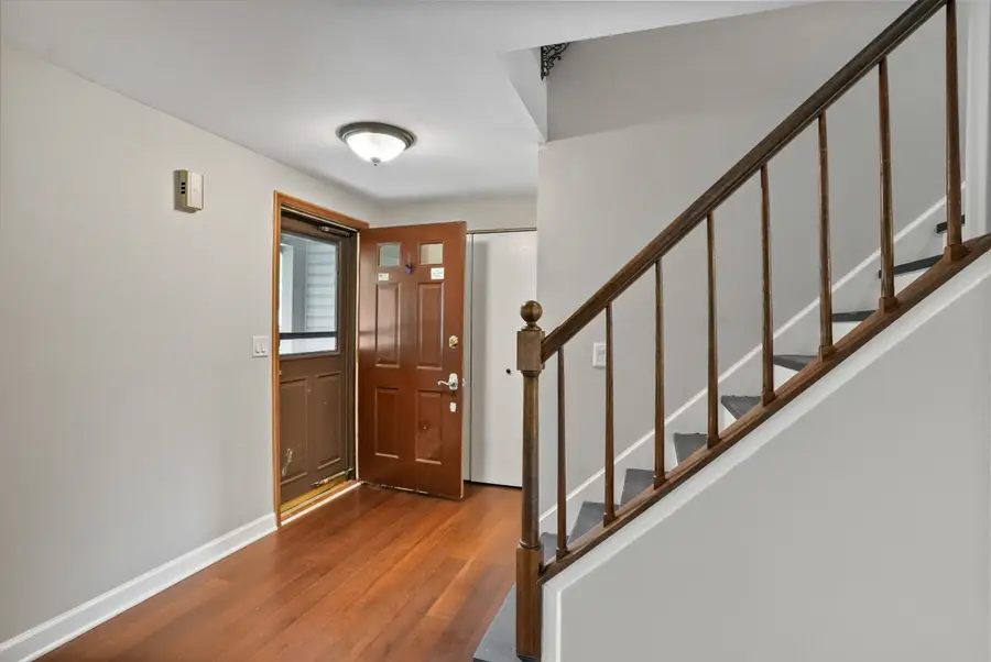 545 Ridgefield Drive, Roselle, IL 60172 - #3
