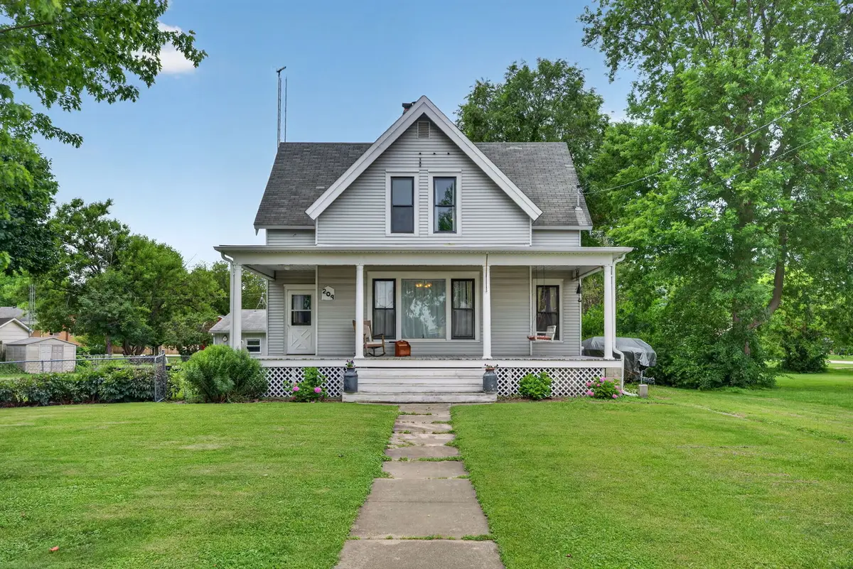 209 N Jackson Street, Gardner, IL 60424 - #1