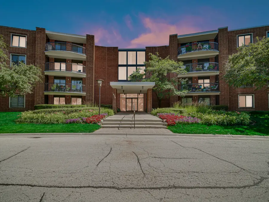 1415 E Central Road Ne #305A, Arlington Heights, IL 60005 - #2