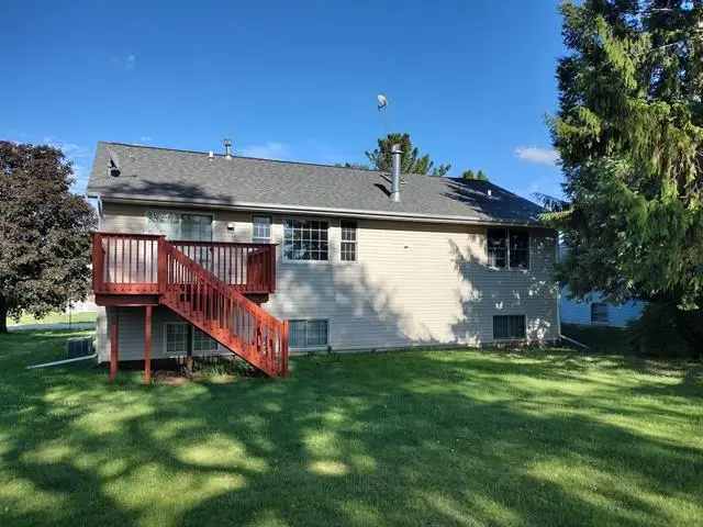 152 Columbia Street, Poplar Grove, IL 61065 - #3