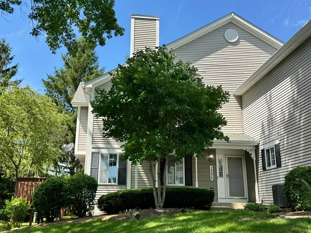 1332 Sandhurst Lane #A, South Elgin, IL 60177 - #1