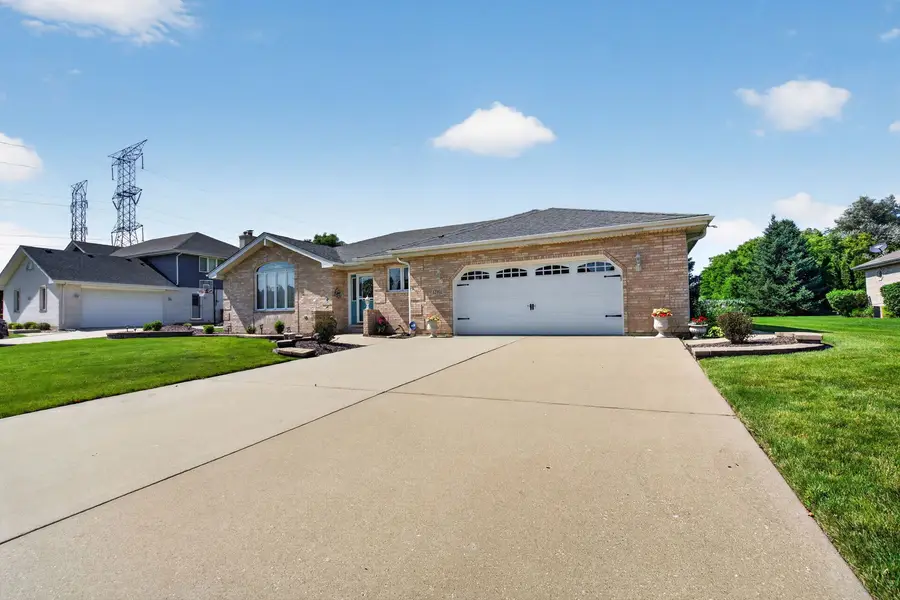 12902 W Beaver Lake Drive, Homer Glen, IL 60491 - #2