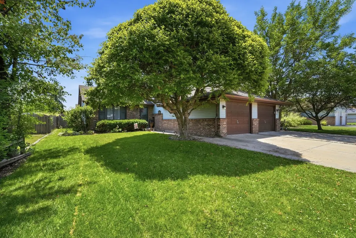 531 W Oak Street, Coal City, IL 60416 - #1