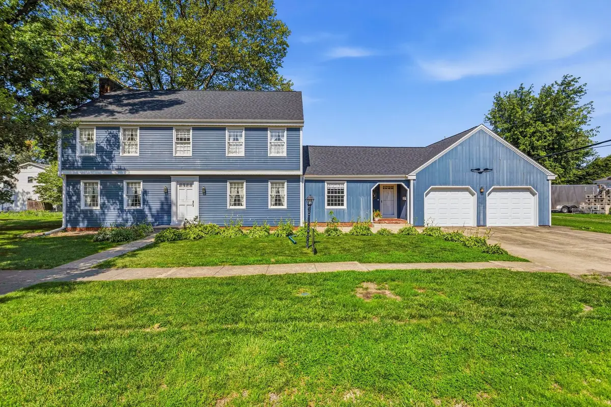 415 S Spruce Street, Arthur, IL 61911 - #1