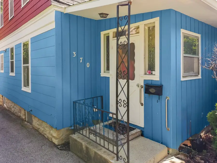 Address Withheld By Seller, Woodstock, IL 60098 - #3
