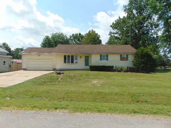 107 W Chestnut Street, Campbell Hill, IL 62916