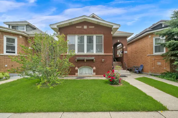 3131 N Major Avenue, Chicago, IL 60634
