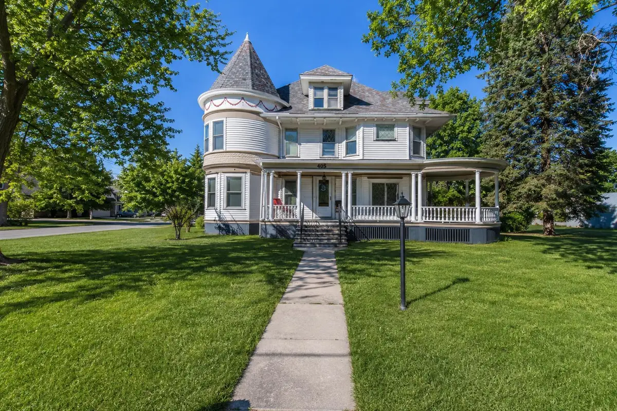405 E Peru Street, Princeton, IL 61356 - #1