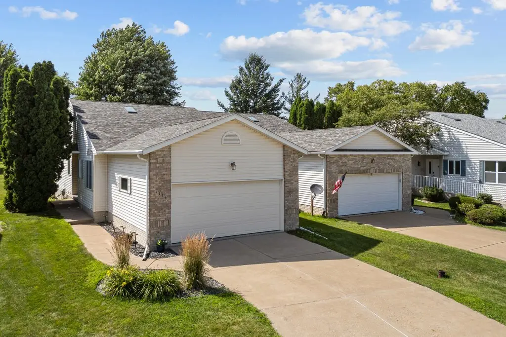 4176 Mallard Court, Bettendorf, IA 52722 - #1