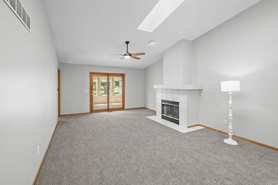 4176 Mallard Court, Bettendorf, IA 52722 - #2