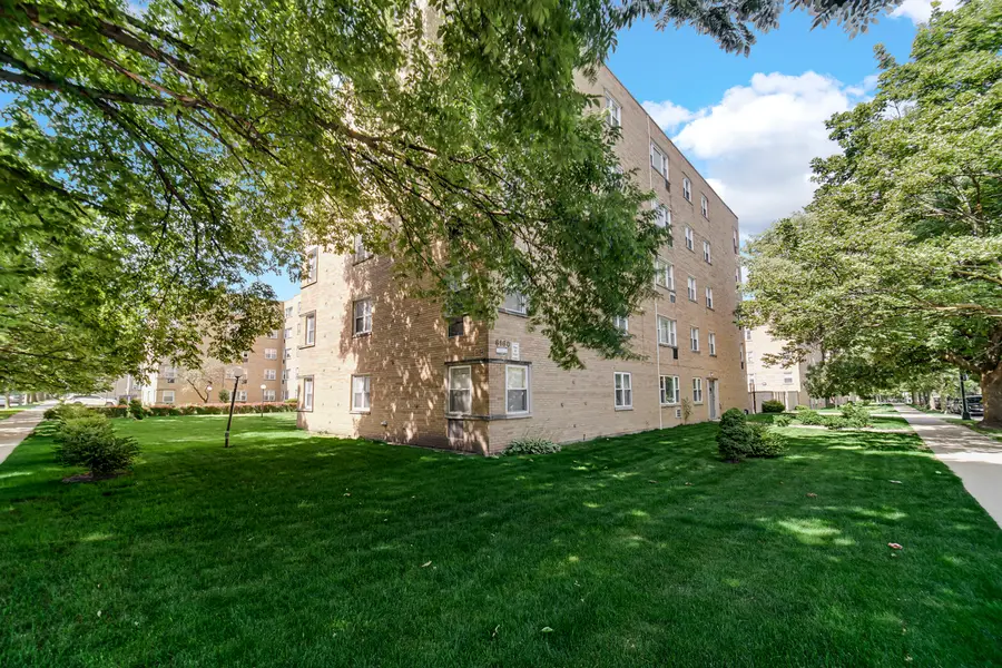 6160 N Damen Avenue #209, Chicago, IL 60659 - #2
